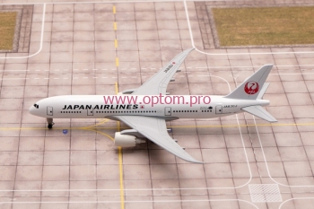    787  Japan Airlines.